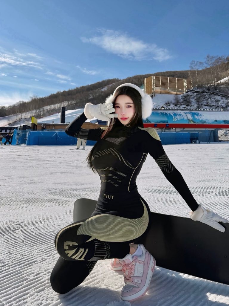 图片[5]-🏂这个冬天，在雪场飞驰的快乐谁懂啊！❄️-霞书