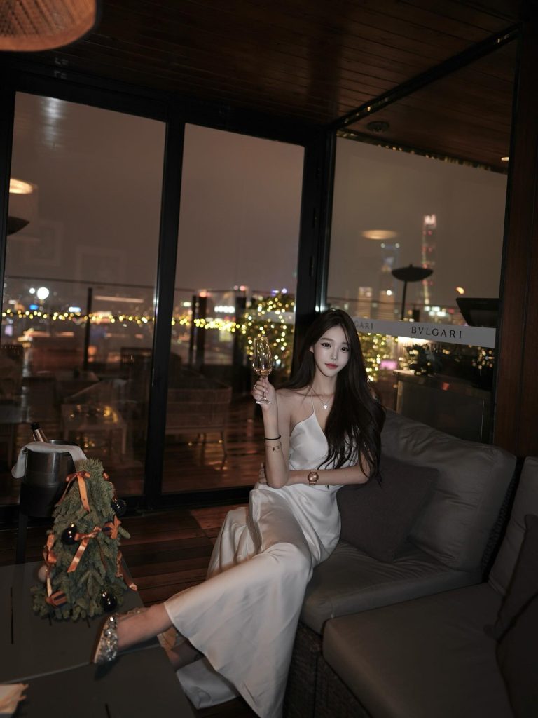 图片[4]-🌃华灯初上时，我找到了城市最浪漫的角落✨-霞书