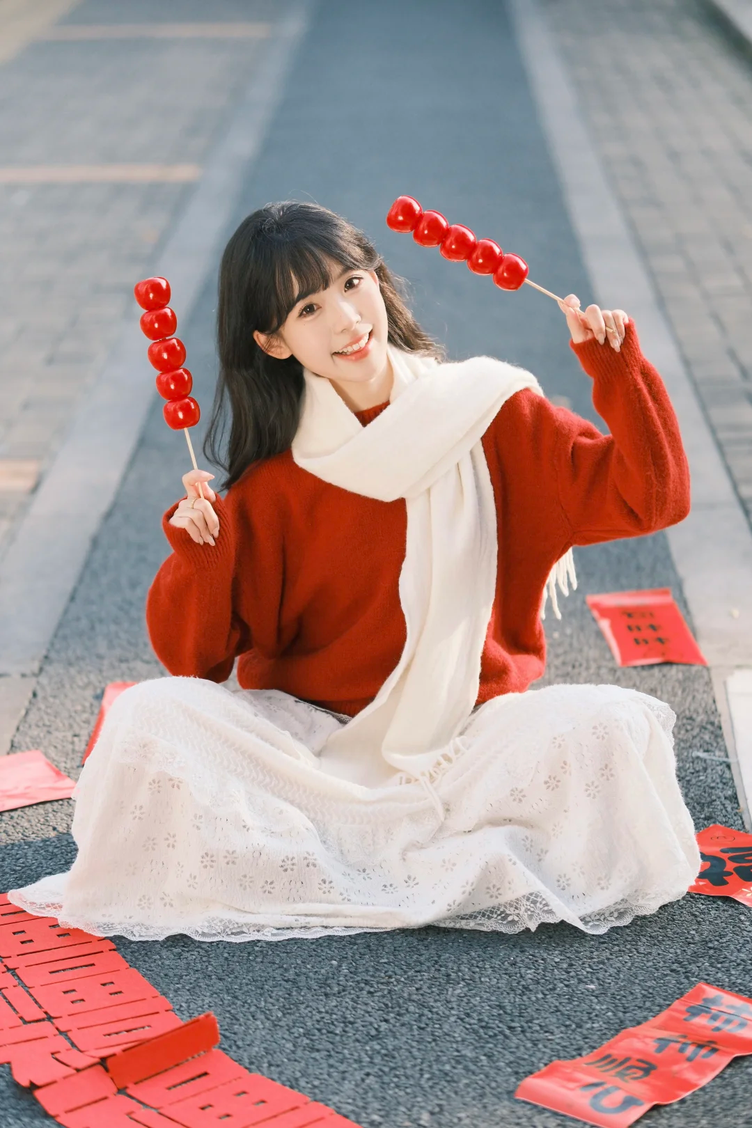 富士丨‌‌甜蜜定格 年味糖葫芦拍照姿势-霞书